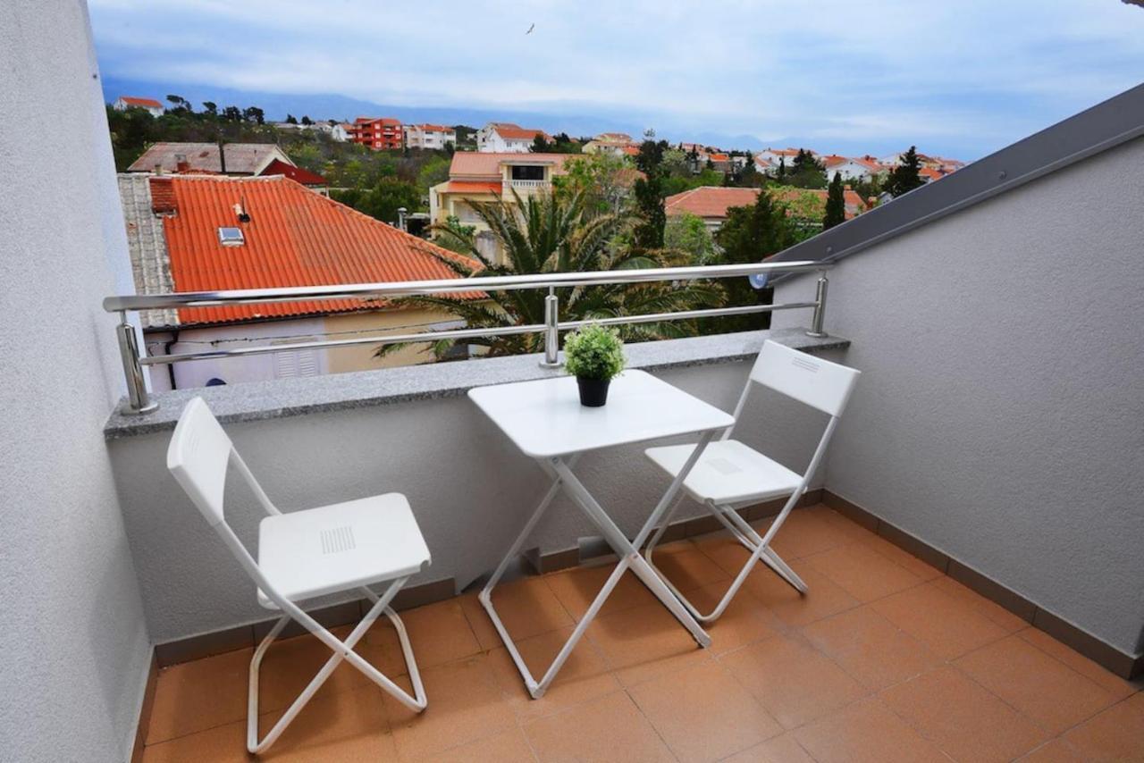 Apartment Avada Новаля Екстериор снимка