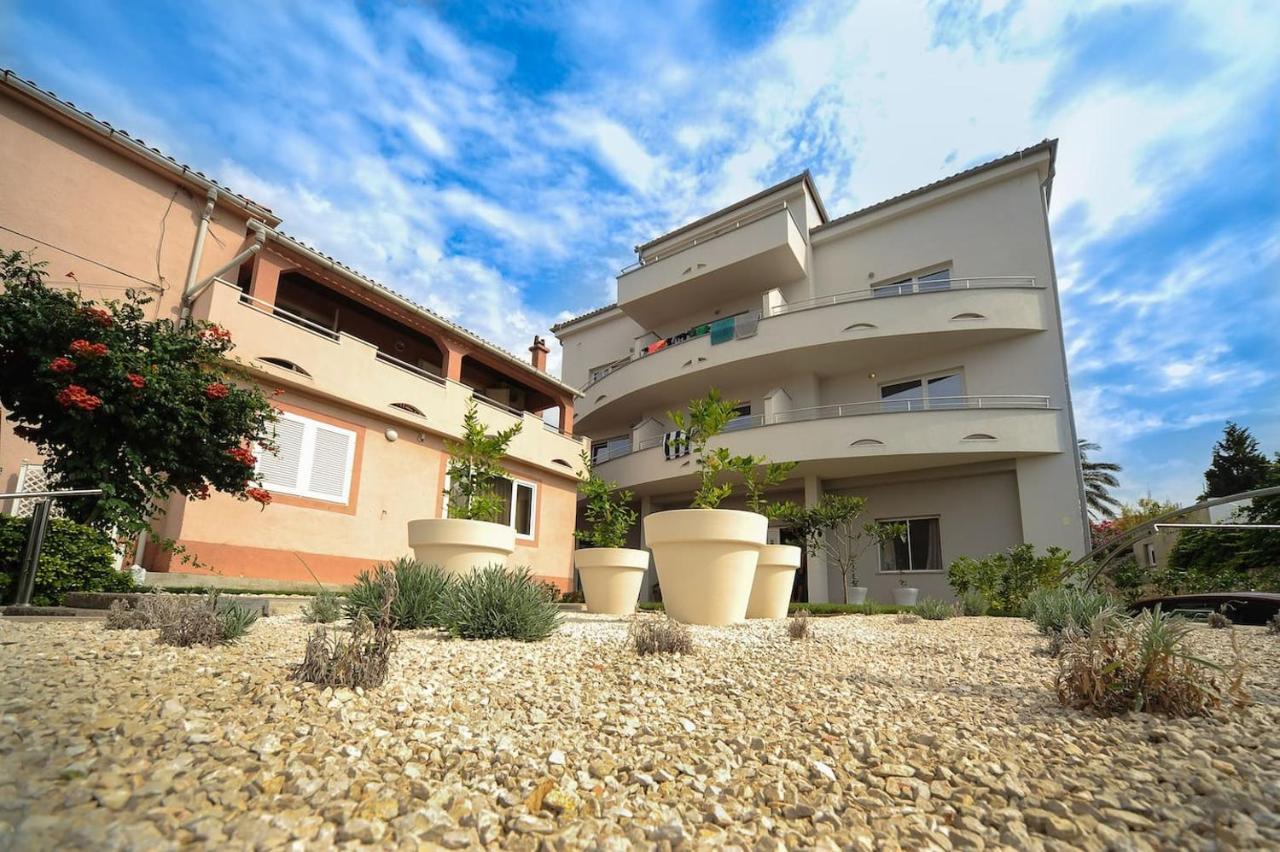 Apartment Avada Новаля Екстериор снимка